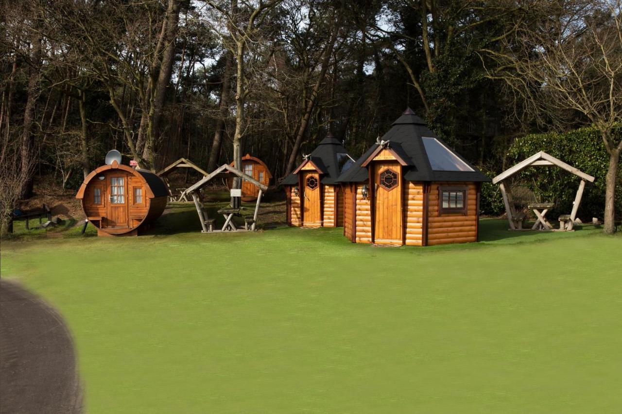 Costa Kabrita Hotel Huijbergen Exterior foto